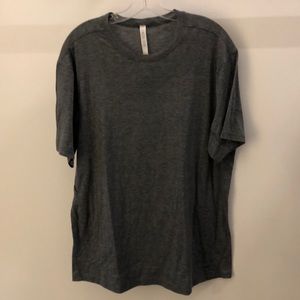 lululemon athletica Shirts - Lululemon men’s gray SS top, sz XL, 64882 lululemon athletica Shirts - Lululemon men’s gray SS top, sz XL, 64882